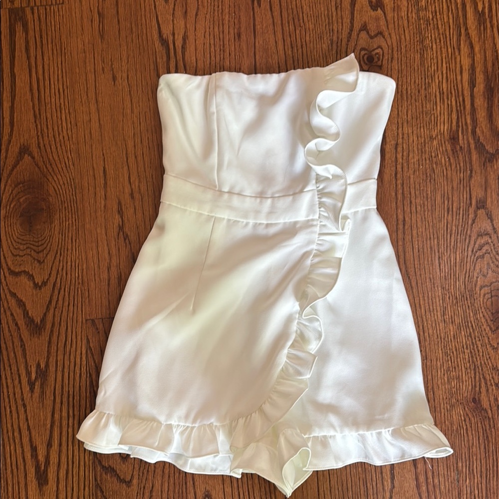 Do+Be White Ruffled Strapless Romper - image 1
